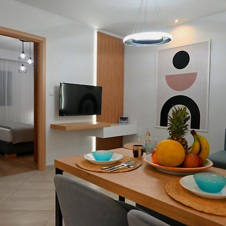 Mouson Luxury Apartment Kavala Exteriör bild