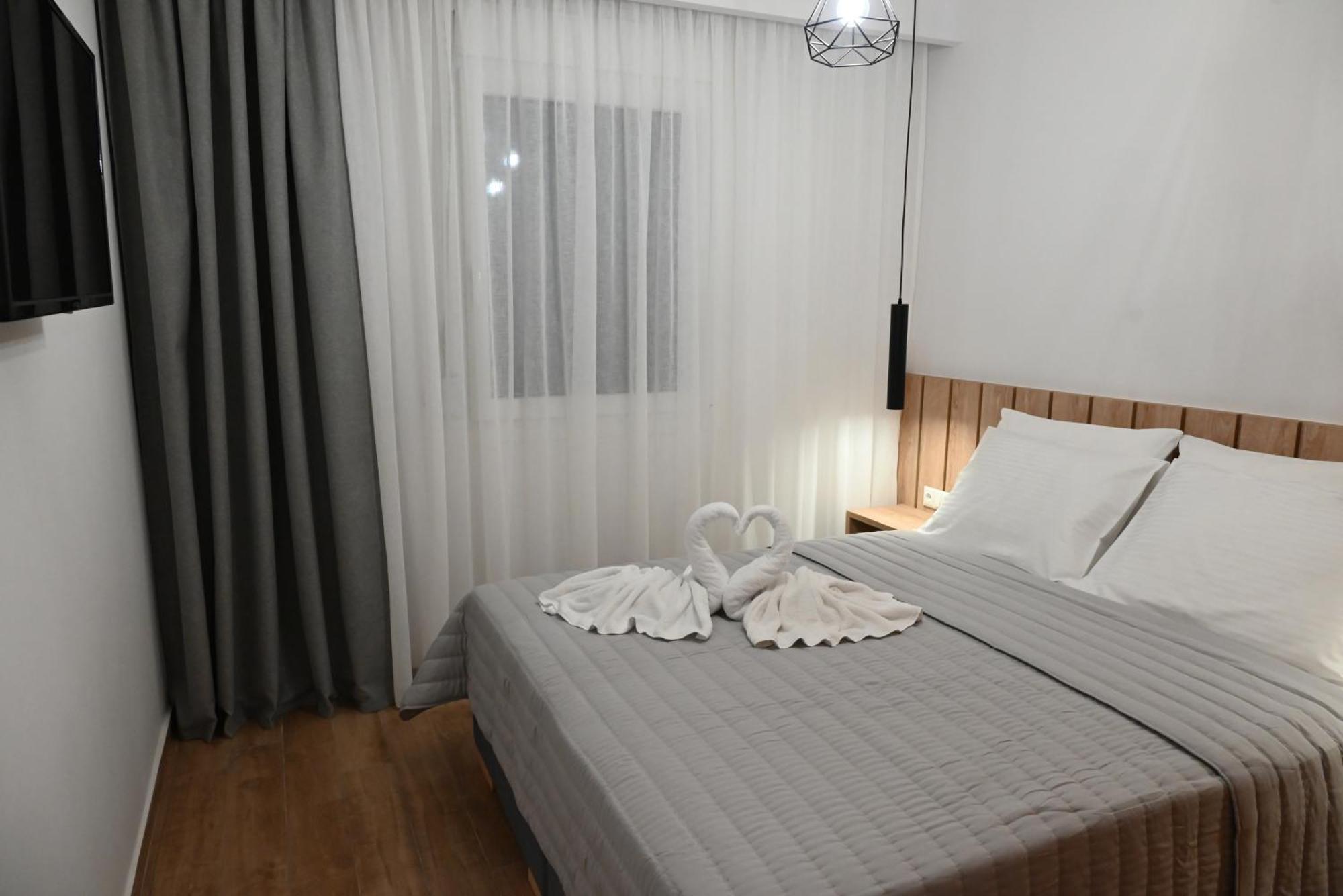 Mouson Luxury Apartment Kavala Exteriör bild